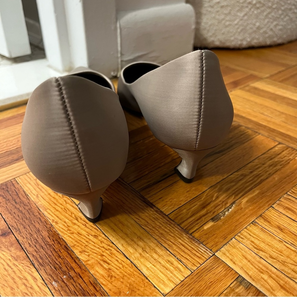 Zara Curved Kitten Heels - Picture 4 of 7